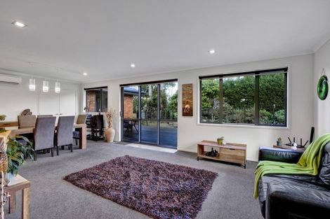 Photo of property in 31 Flint Road West, Stratford, 4332