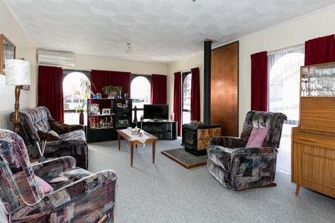 Photo of property in 33 Gilmour Place, Taradale, Napier, 4112