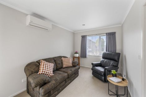 Photo of property in 18 Mcnaughton Place, Onekawa, Napier, 4110