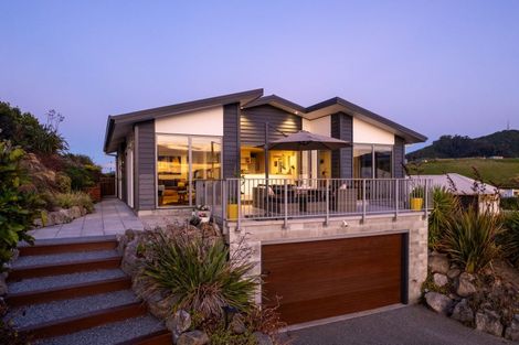 Photo of property in 367 Princes Drive, Britannia Heights, Nelson, 7010