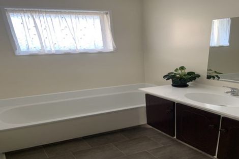 Photo of property in 1/14 North Avon Road, Richmond, Christchurch, 8013