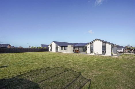 Photo of property in 14 Quail Way, Amberley, 7410