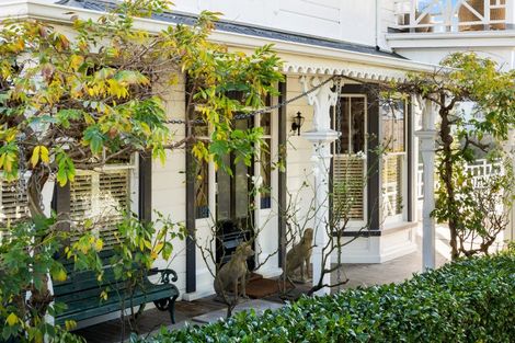 Photo of property in 15 Colenso Avenue, Hospital Hill, Napier, 4110