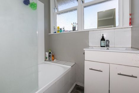 Photo of property in 7 Wallis Place, Onekawa, Napier, 4110