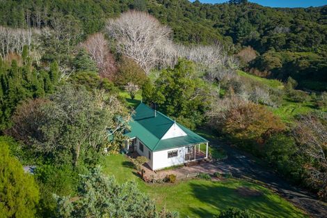 Photo of property in 165 Kelso Lane, Coromandel, 3506