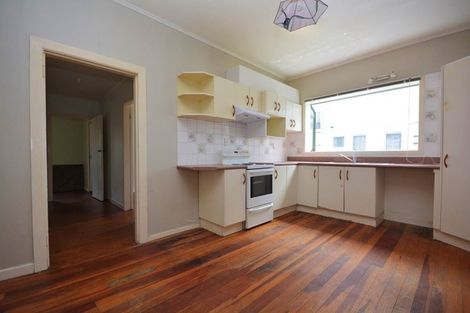 Photo of property in 9 Greers Road, Weymouth, Auckland, 2103
