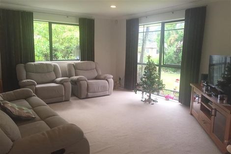 Photo of property in 6 George Deane Place, Greenhithe, Auckland, 0632