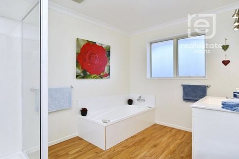 Photo of property in 53 Kotare Avenue, Rangiora, 7400