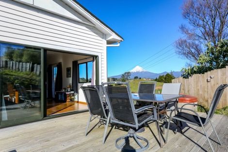 Photo of property in 692 Upland Road, Egmont Village, New Plymouth, 4372