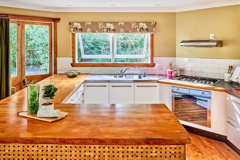 Photo of property in 25 Dell Road, Raumati South, Paraparaumu, 5032