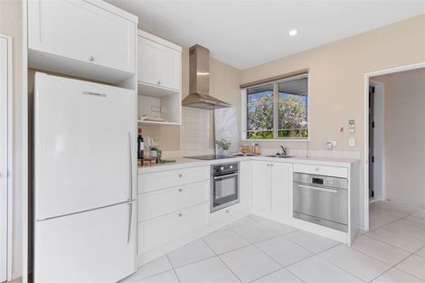 Photo of property in 17 Waterford Avenue, Northwood, Christchurch, 8051