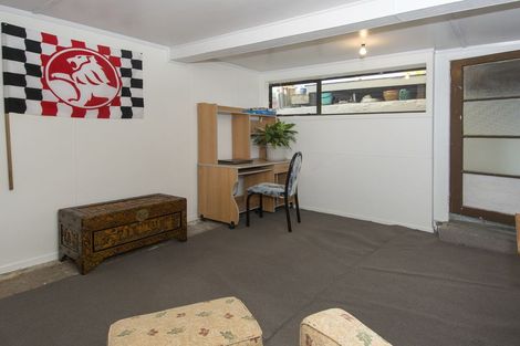 Photo of property in 4 Seaforth Grove, Greerton, Tauranga, 3112