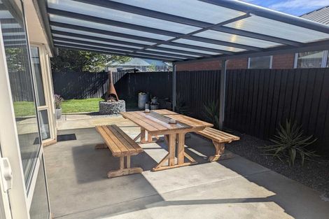 Photo of property in 205a Main North Road, Redwood, Christchurch, 8051