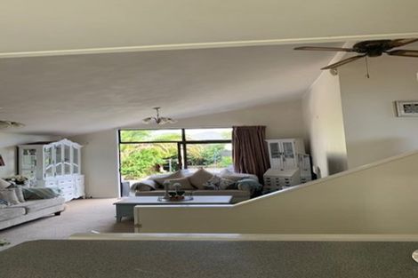 Photo of property in 28 Lakeside Drive, Pahurehure, Papakura, 2113