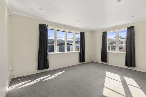 Photo of property in 24 Rainey Grove, Taita, Lower Hutt, 5011