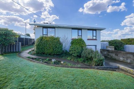 Photo of property in 30 Wicklow Street, Clifton, Invercargill, 9812