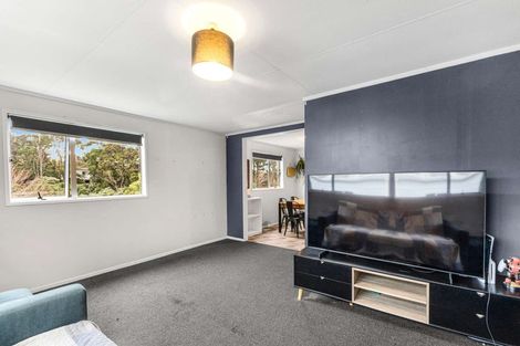 Photo of property in 42 Omata Road, Marfell, New Plymouth, 4310