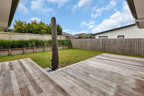 Photo of property in 9 Olney Court, One Tree Point, 0118