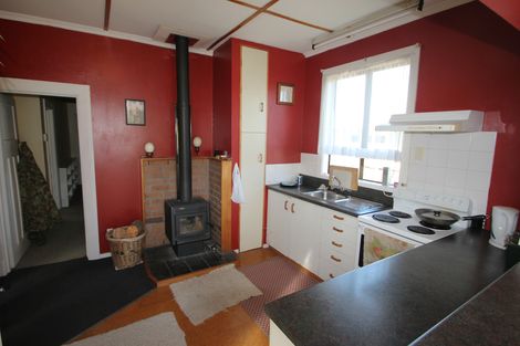 Photo of property in 10 Kelvin Street, South Hill, Oamaru, 9400