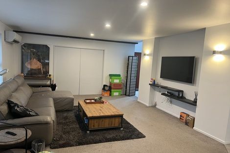 Photo of property in 9a Alan Avenue, Henderson, Auckland, 0610