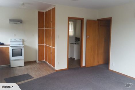 Photo of property in 1/32 Landsdowne Terrace, Cashmere, Christchurch, 8022
