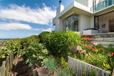 Photo of property in 47 Cumberland Rise, Taradale, Napier, 4112