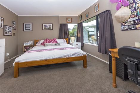 Photo of property in 23 Alexander Street, Cockle Bay, Auckland, 2014