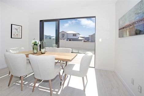 Photo of property in 24 Mettam Drive, Swanson, Auckland, 0614