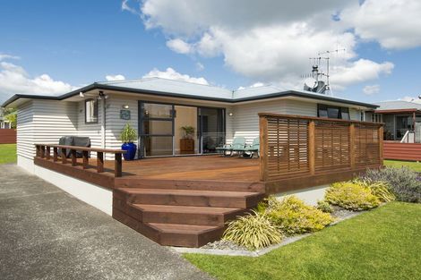 Photo of property in 4 Seaforth Grove, Greerton, Tauranga, 3112