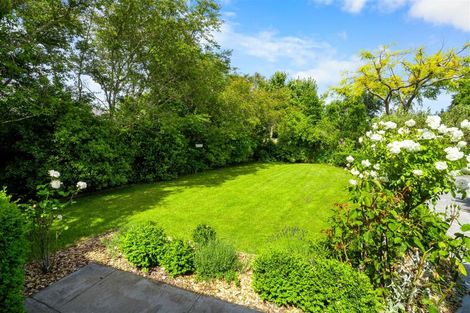 Photo of property in 9 Gwen Place, Redwood, Christchurch, 8051