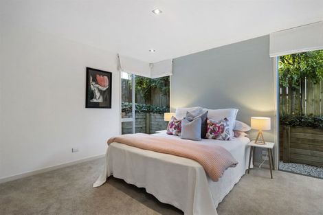 Photo of property in 25 Hastings Road, Mairangi Bay, Auckland, 0630