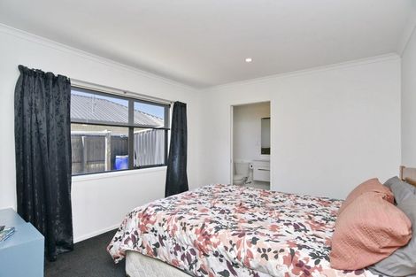 Photo of property in 6 Hamlett Drive, Woodend, 7610