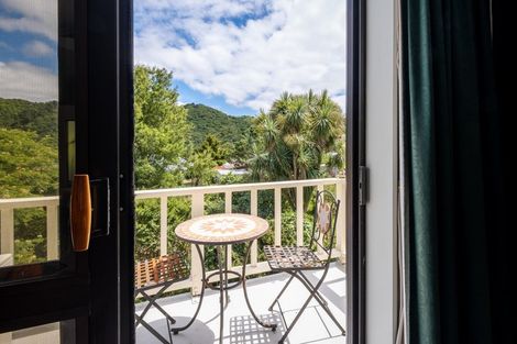 Photo of property in 34 Milton Terrace, Picton, 7220