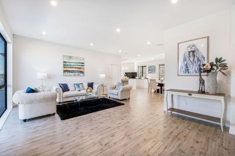 Photo of property in 26 Tir Conaill Avenue, Flat Bush, Auckland, 2019