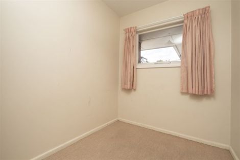 Photo of property in 277 Memorial Avenue, Burnside, Christchurch, 8053