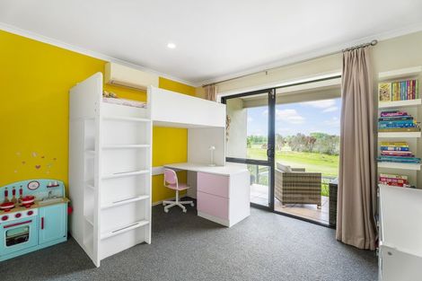 Photo of property in 22 Keepers Drive, Gulf Harbour, Whangaparaoa, 0930