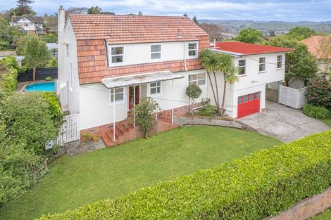 Photo of property in 3 Dickson Crescent, Saint Johns Hill, Whanganui, 4500