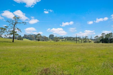 Photo of property in 522 Wainui Road, Wainui, Silverdale, 0992