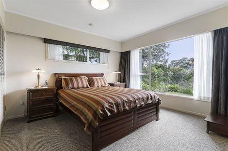 Photo of property in 1/76 Woodlands Crescent, Browns Bay, Auckland, 0630