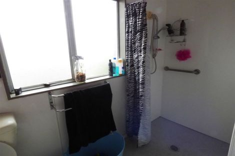 Photo of property in 32 Mcneil Street, Balclutha, 9230