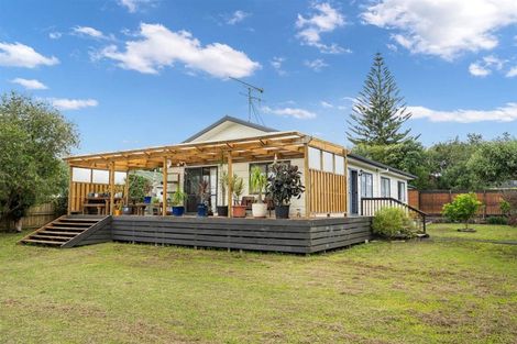 Photo of property in 75 Marsden Point Road, Ruakaka, 0116