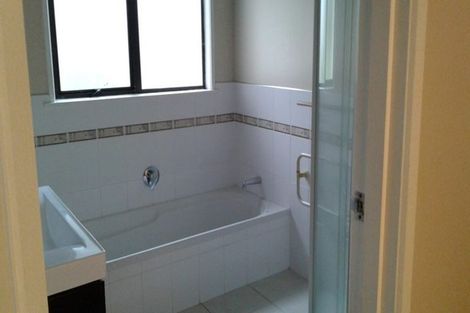 Photo of property in 65 Mcfadzean Drive, Blockhouse Bay, Auckland, 0600