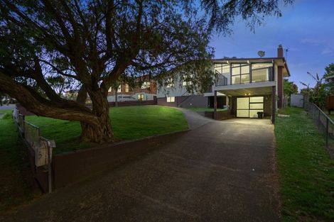 Photo of property in 5 Leeson Place, Mangere, Auckland, 2022