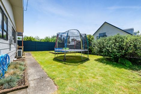 Photo of property in 28 Kowhai Street, Inglewood, 4330