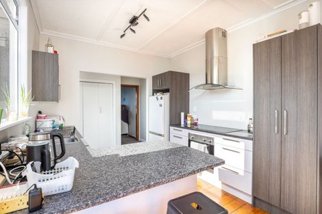 Photo of property in 26 Breakwater Road, Moturoa, New Plymouth, 4310