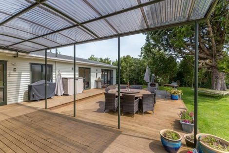 Photo of property in 1085 Queen Street East, Levin, 5571