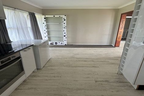 Photo of property in 33 Clark Road, Pahurehure, Papakura, 2113