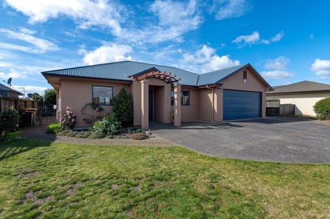 Photo of property in 19 Duggan Drive, Owhata, Rotorua, 3010