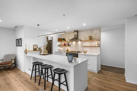 Photo of property in 8 Whitburn Avenue, Halswell, Christchurch, 8025