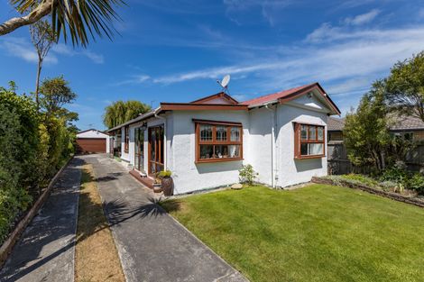 Photo of property in 23 Estuary Road, New Brighton, Christchurch, 8061